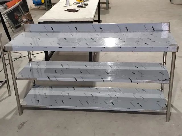 Bancada Inox 2,20m c/ Espelho e Prateleira Profissional (Feita Sob Medida)