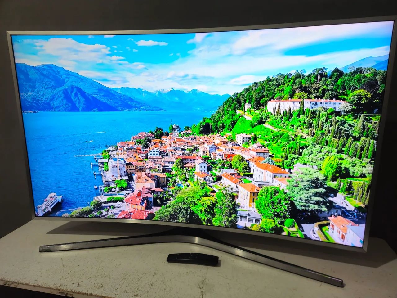 Smart TV Samsung 50" 4K Curva Crystal - Foto 3
