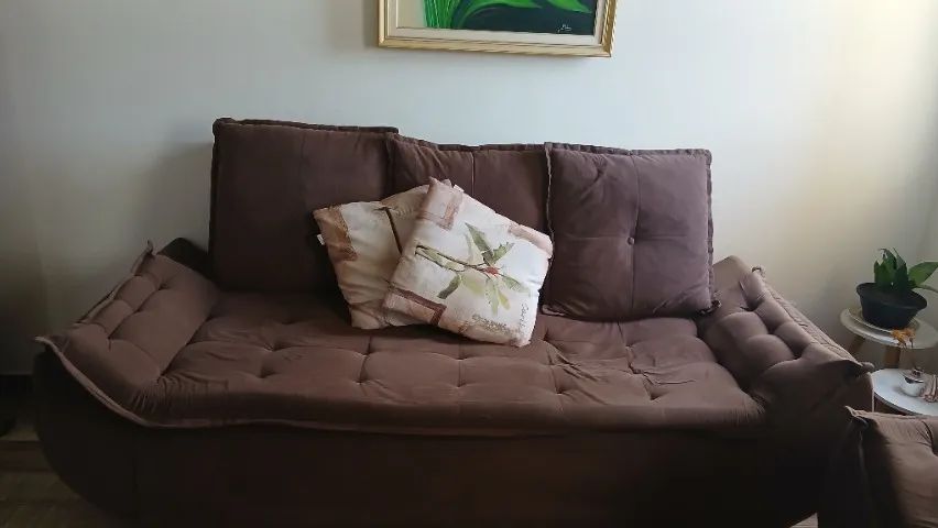 Conjunto de sofá, cor marron e almofadas soltas - Foto 2