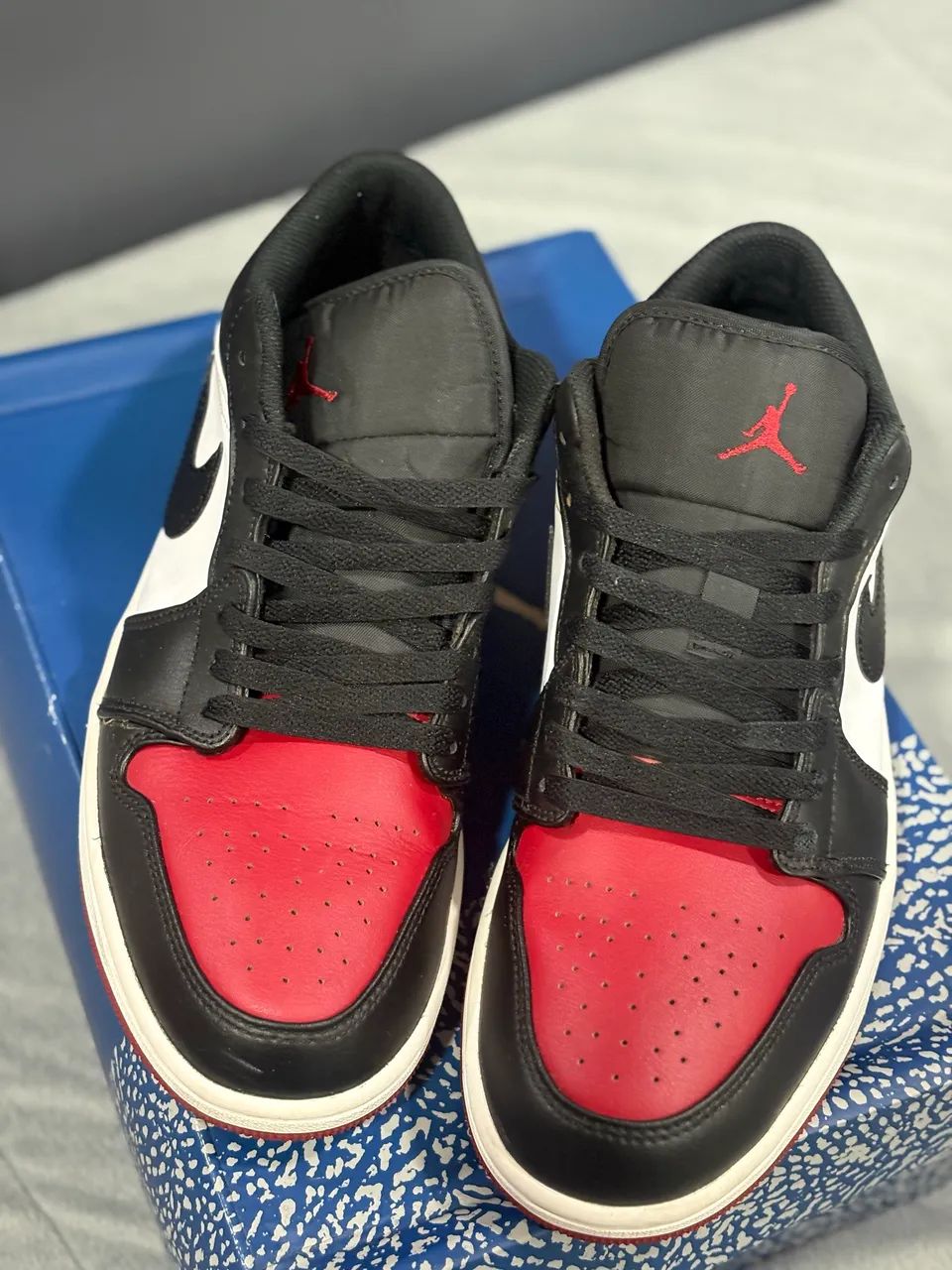 Tênis - Air Jordan 1 Low Bred Toe  - Foto 4