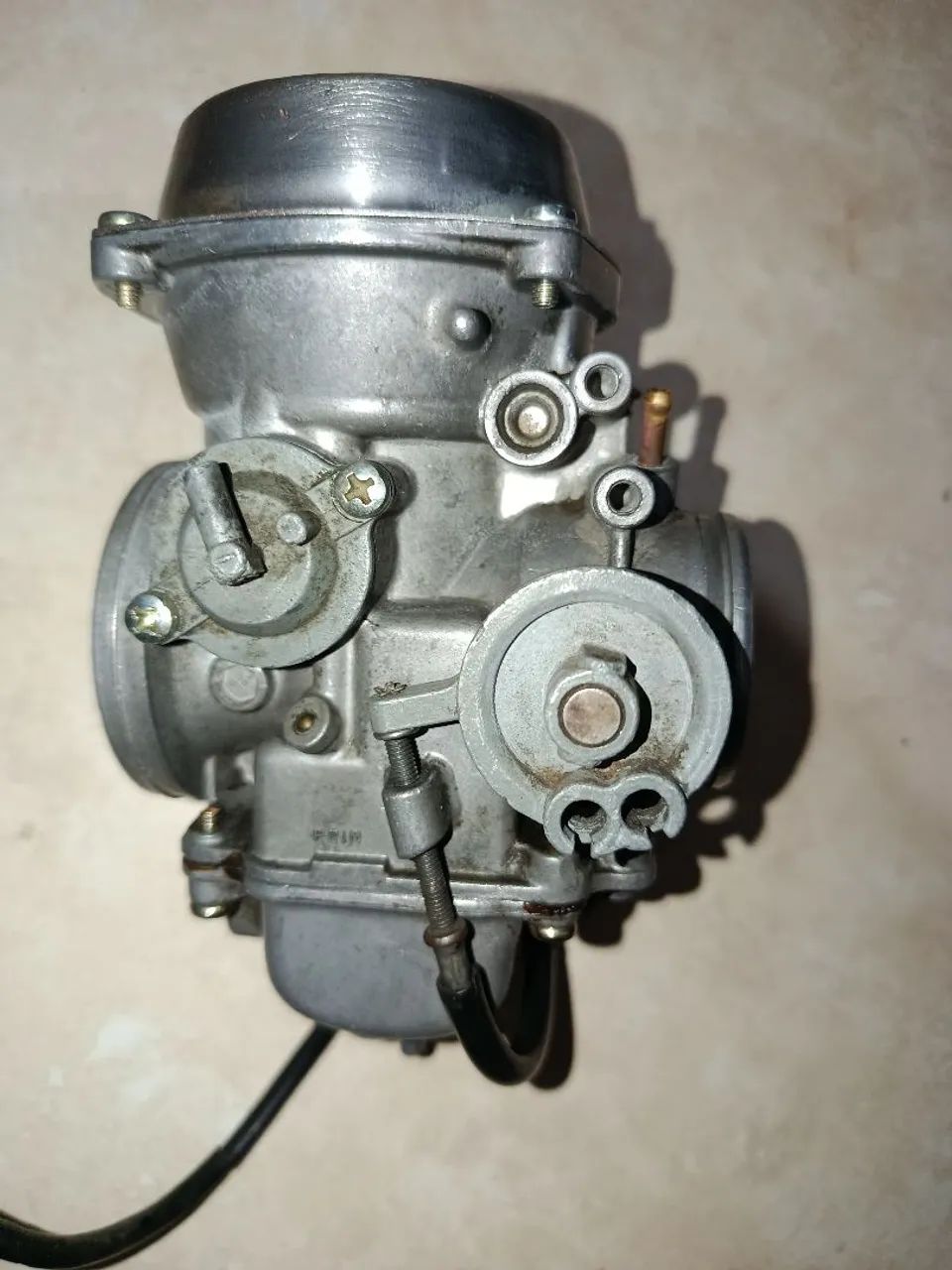 Carburador de Falcon 400 - Foto 2
