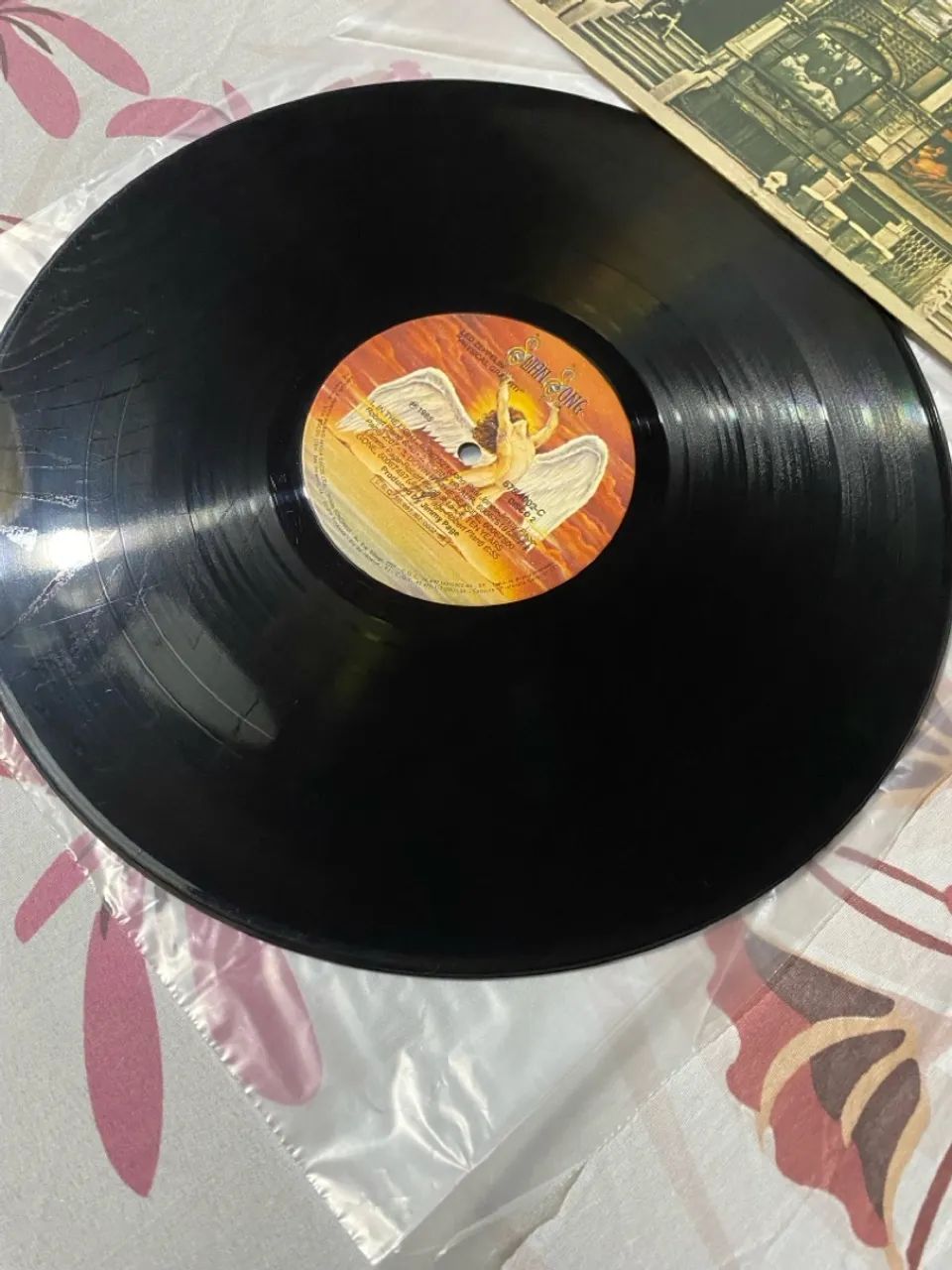 Led Zeppelin LP Vinil Physical Graffiti. - Foto 4