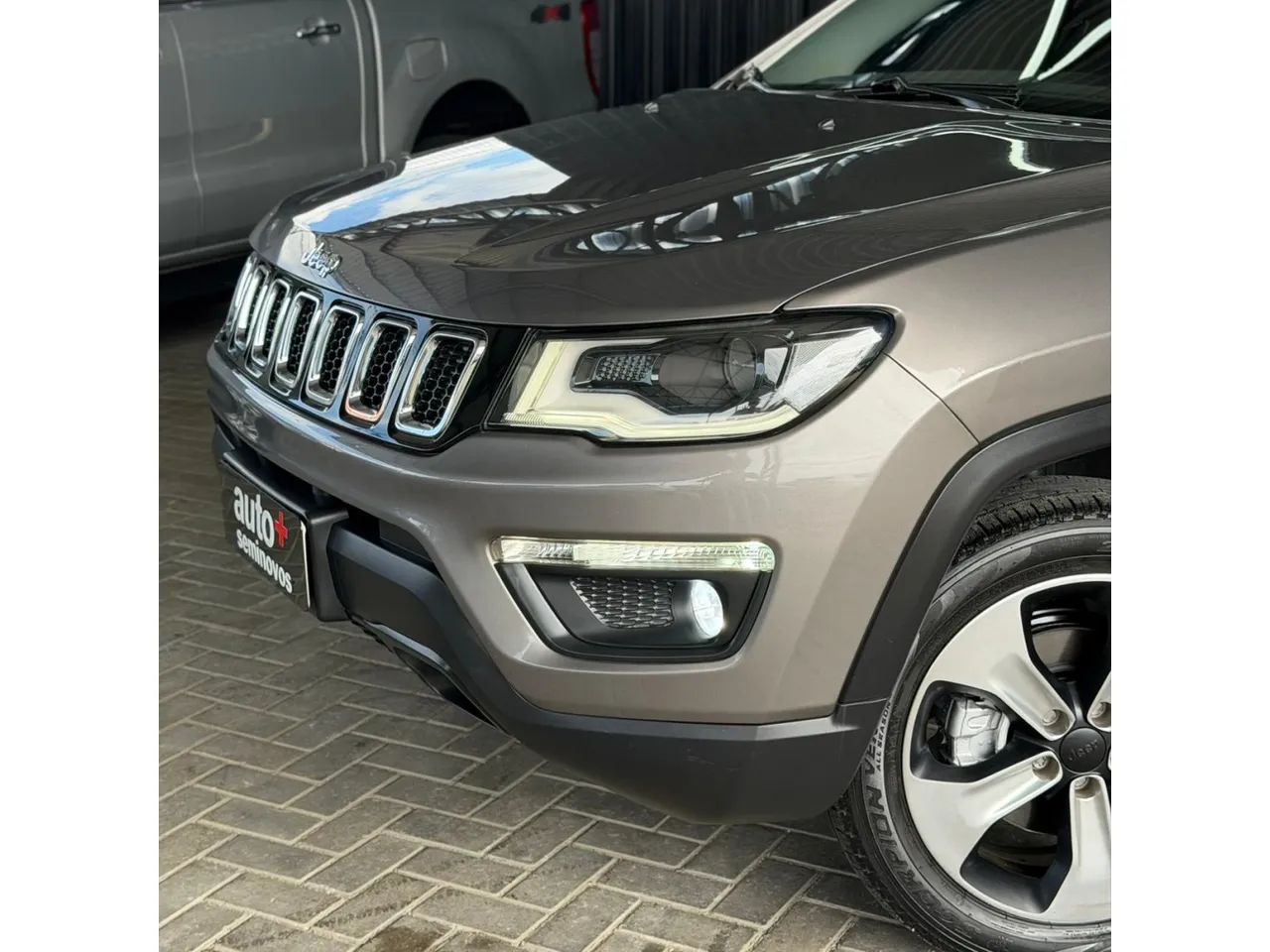 Jeep Compass Longitude 2.0 4X4 Dies. 16V Aut. 2017 - Foto 5
