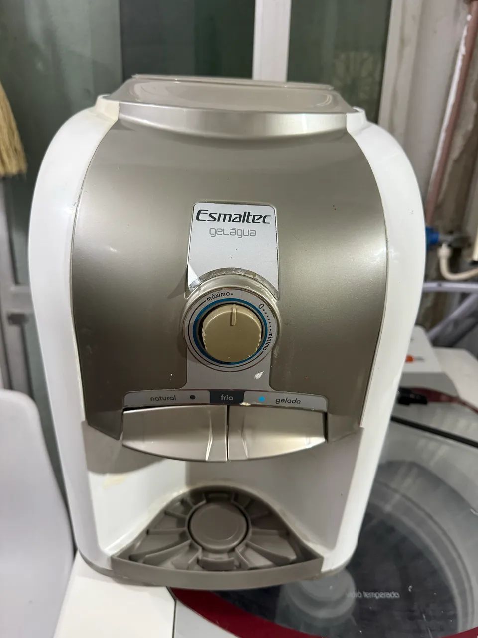 Gelagua usado! Funciona perfeitamente!já é o menor preço!!