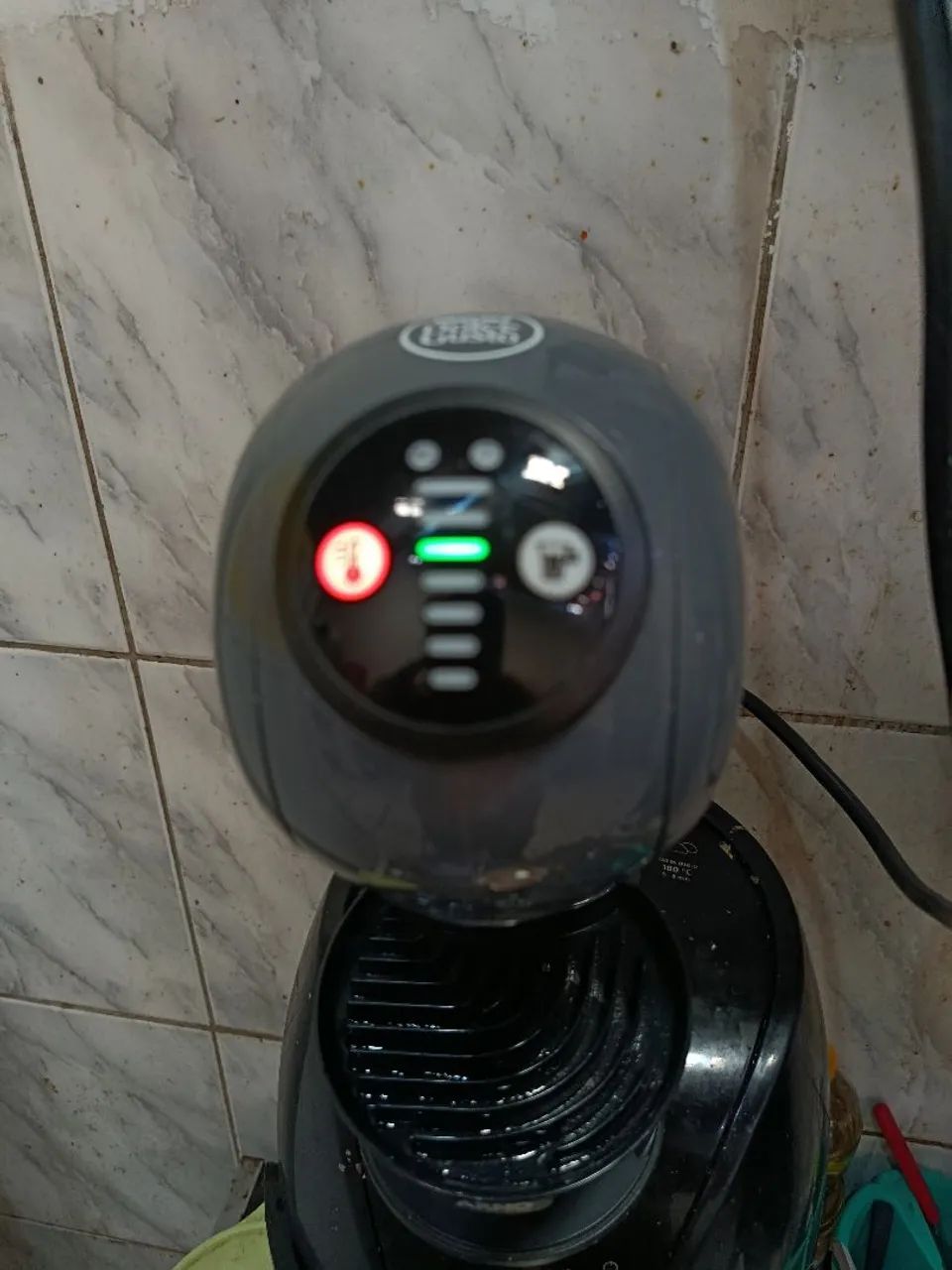 Cafeteira Expresso Nescafé Dolce<br>Gusto Arno Genio  - Foto 3