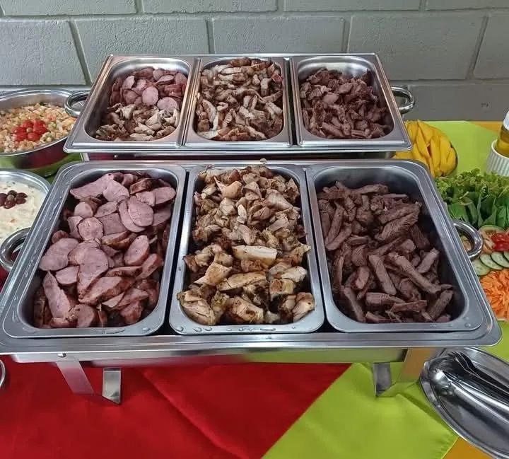 Buffet completo, bolos, docinhos. - Foto 2