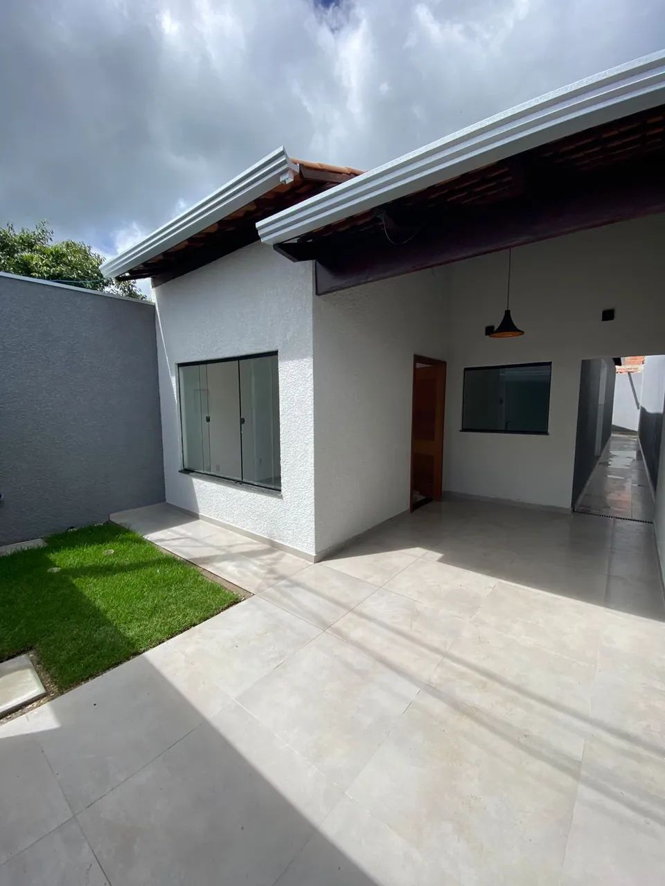 CASA/ VENDA/ ENCANTO DAS ÁGUAS/ EUNÁPOLIS