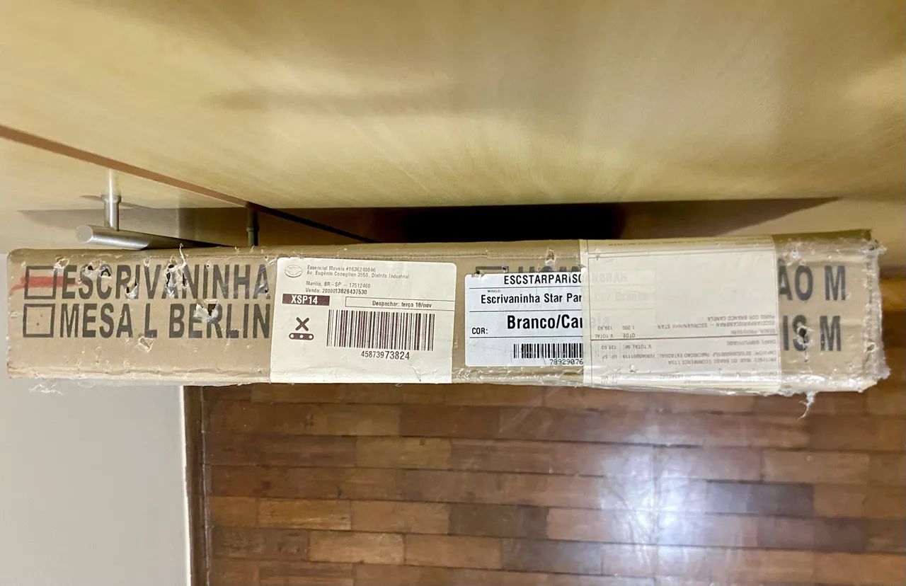Vendo: Mesa / Escrivaninha - NOVA NA CAIXA - Foto 4