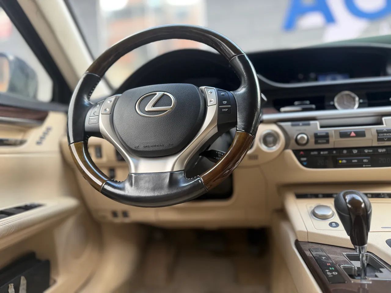 Lexus ES-350 3.5 24V 284cv, foto 8 de 9