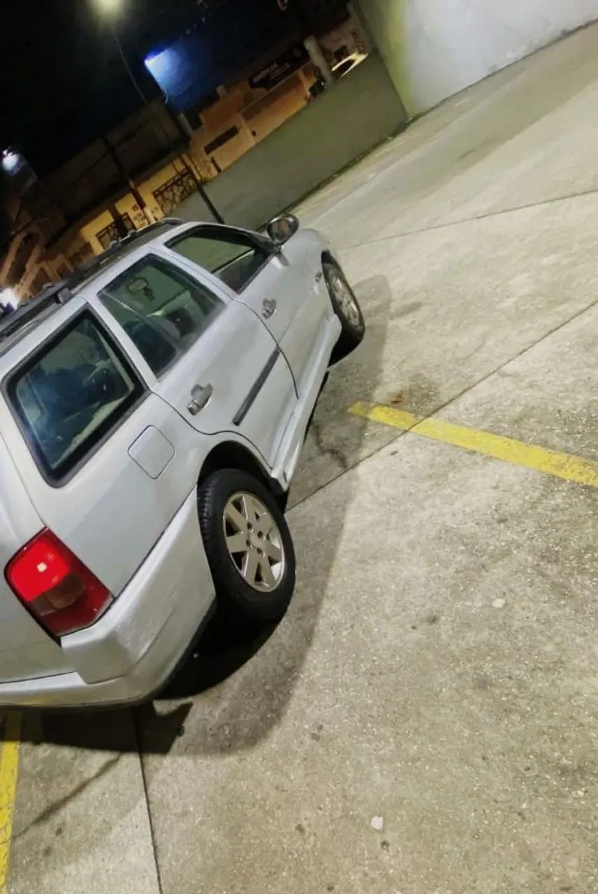 Volkswagen Parati Parati 1000 Mi 16V 2p e 4p 1999