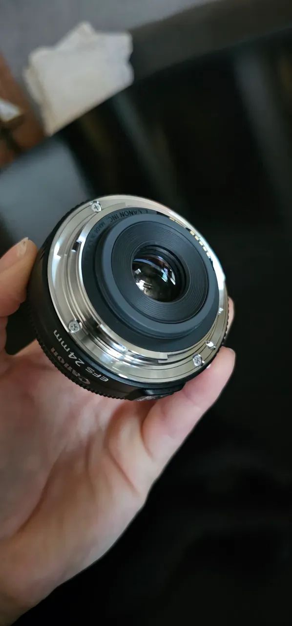 Canon EF-S 24mm f/2.8 STM (pancake) - Acessórios para Câmeras e