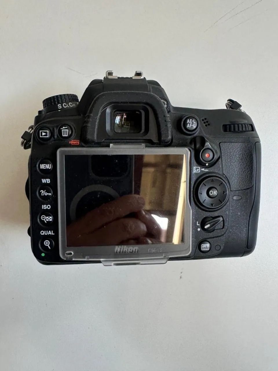 CAMARA NIKON D7000
