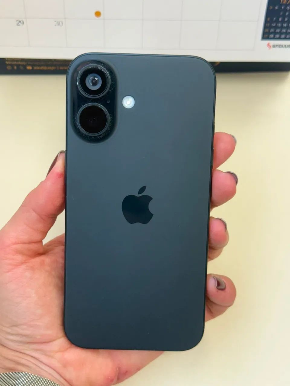 Iphone 16 256gb preto - Foto 2
