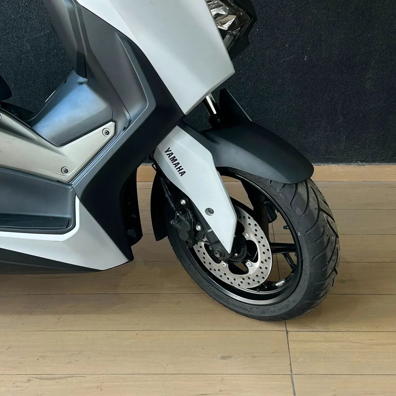 YAMAHA XMAX 250 CC 2025 - Foto 5