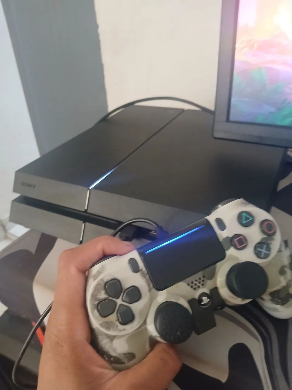 VENDO PS4 FAT 1TB E MONITOR 23 POLEGADAS 75HZ - Foto 2