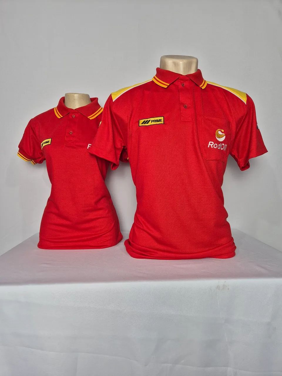 Uniformes personalizados - Foto 2