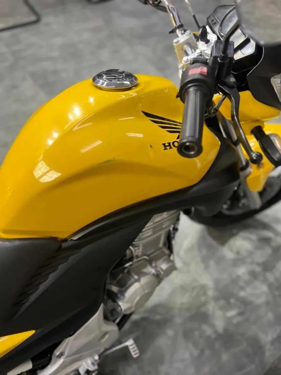  Cb 300 R - Foto 3