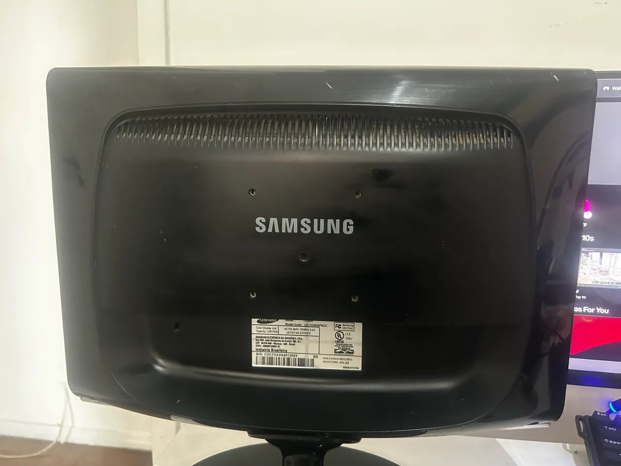 MONITOR SAMSUNG 17" 60Hz. 0.4A - Foto 4