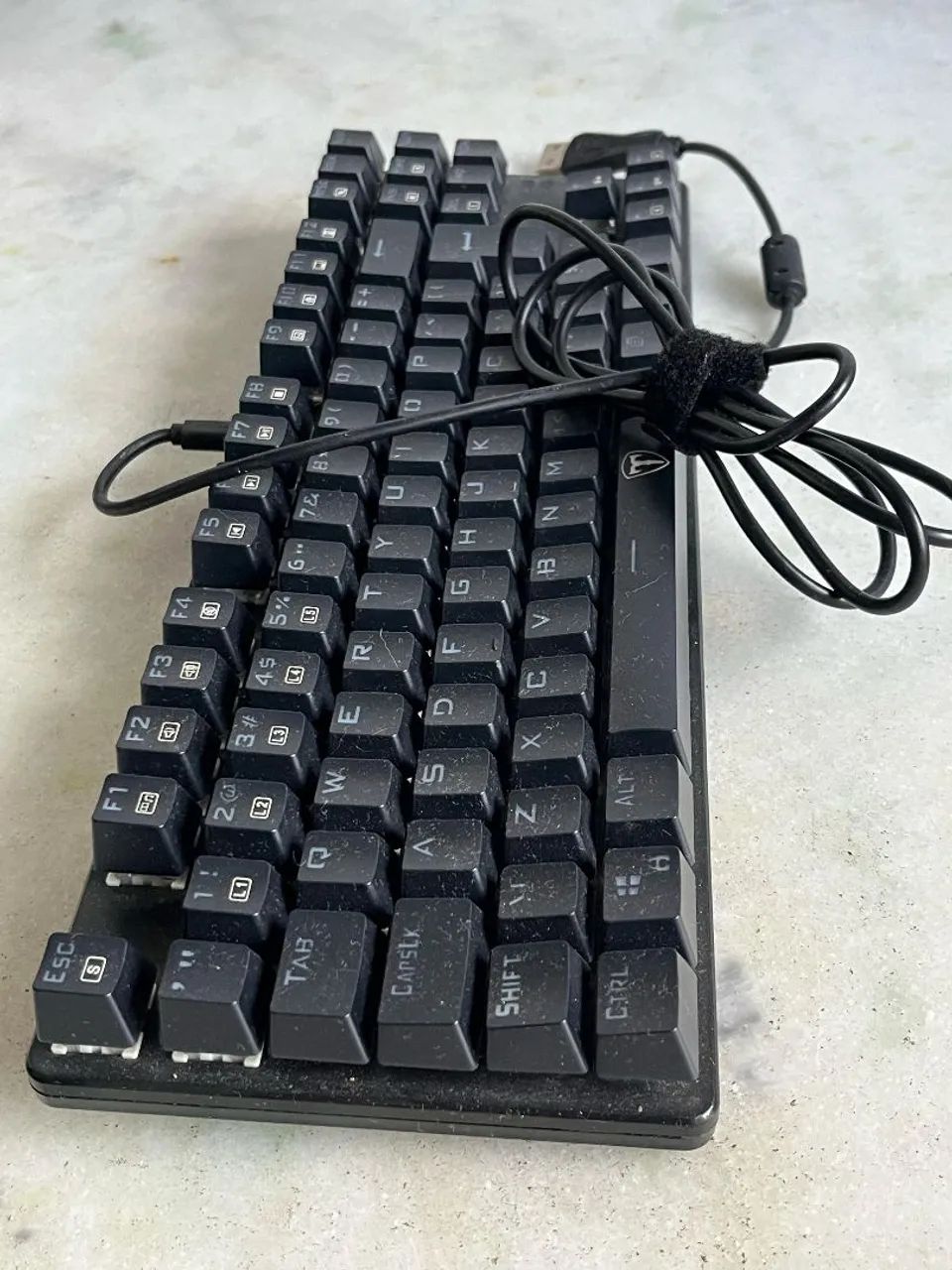 Teclado Mecanico Gamer T-dagger Bora com RGB - Switch Blue e teclas em Double Shot