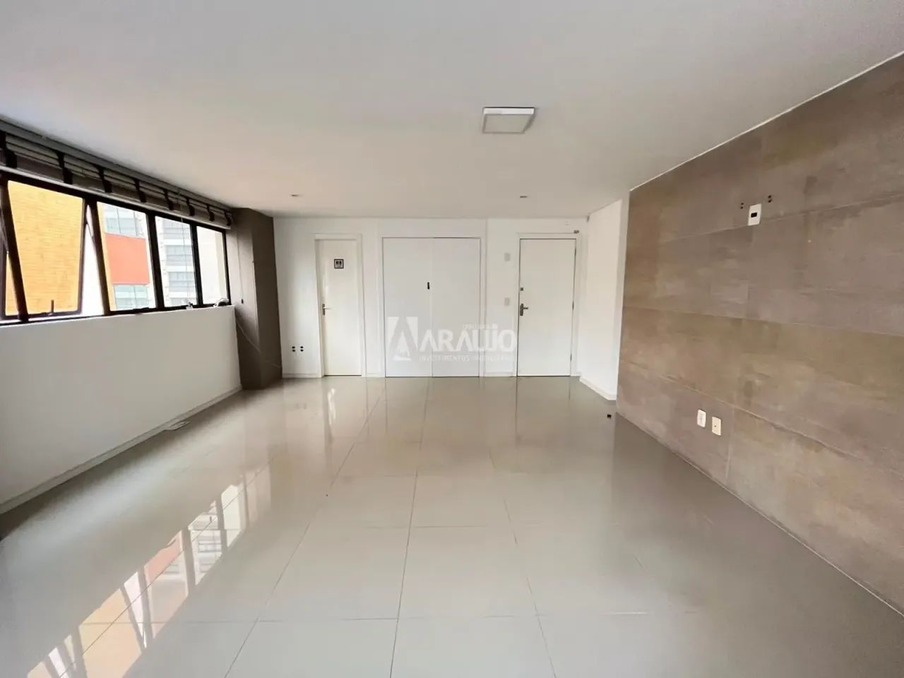 Sala à venda no Centro de Itajaí