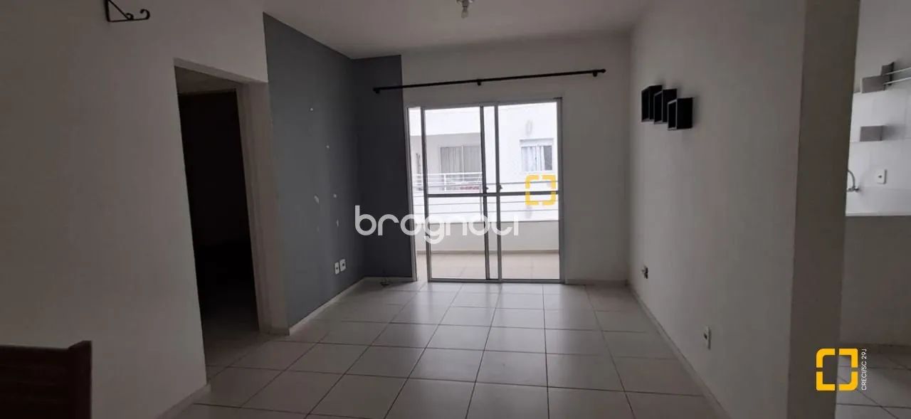 Brognoli Vende- Apartamento 2 dormitórios com 1 suíte em Canasvieiras