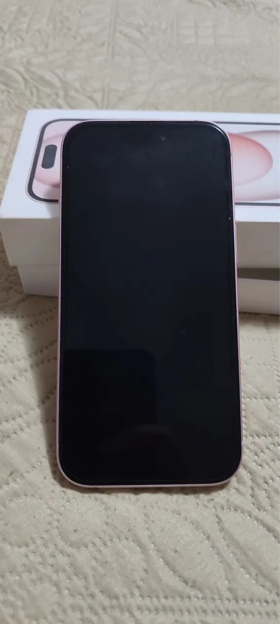iPhone 15 