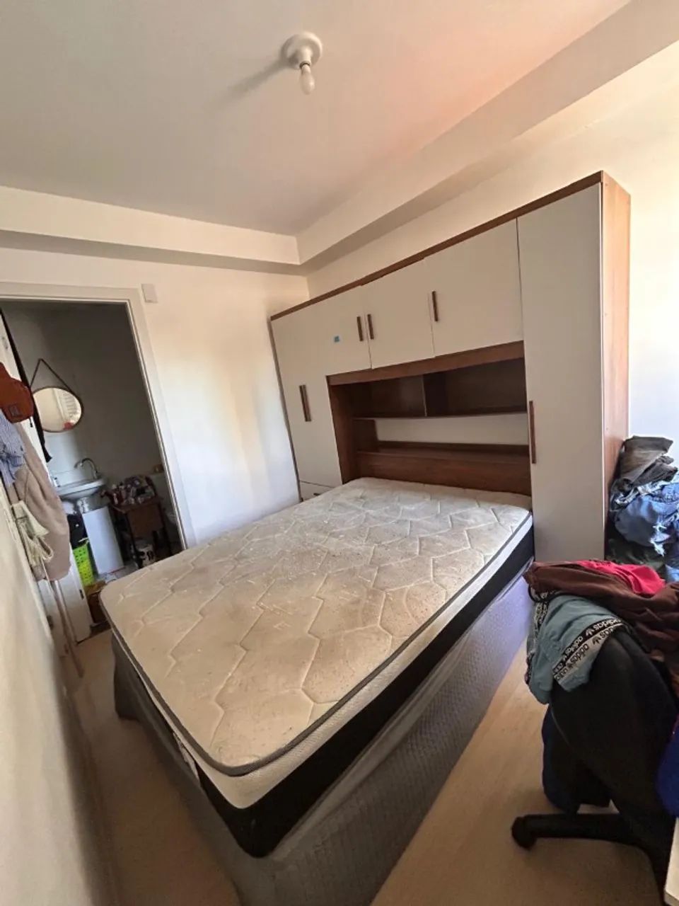 CAMA BOX COM BASE