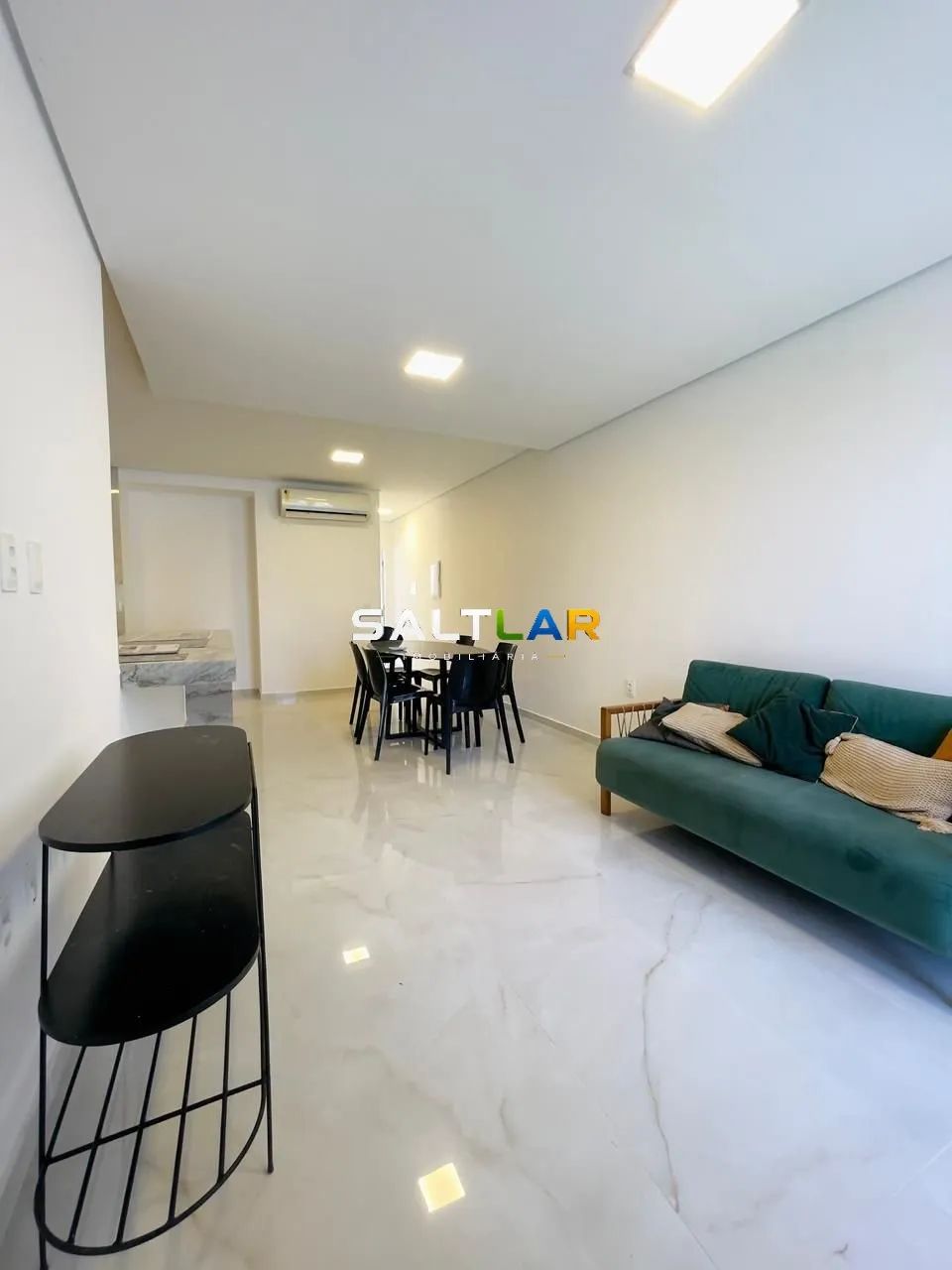 CASA DUPLEX A VENDA NO EUSÉBIO | 4 SUÍTES, VARANDA E 3 VAGAS - Foto 3