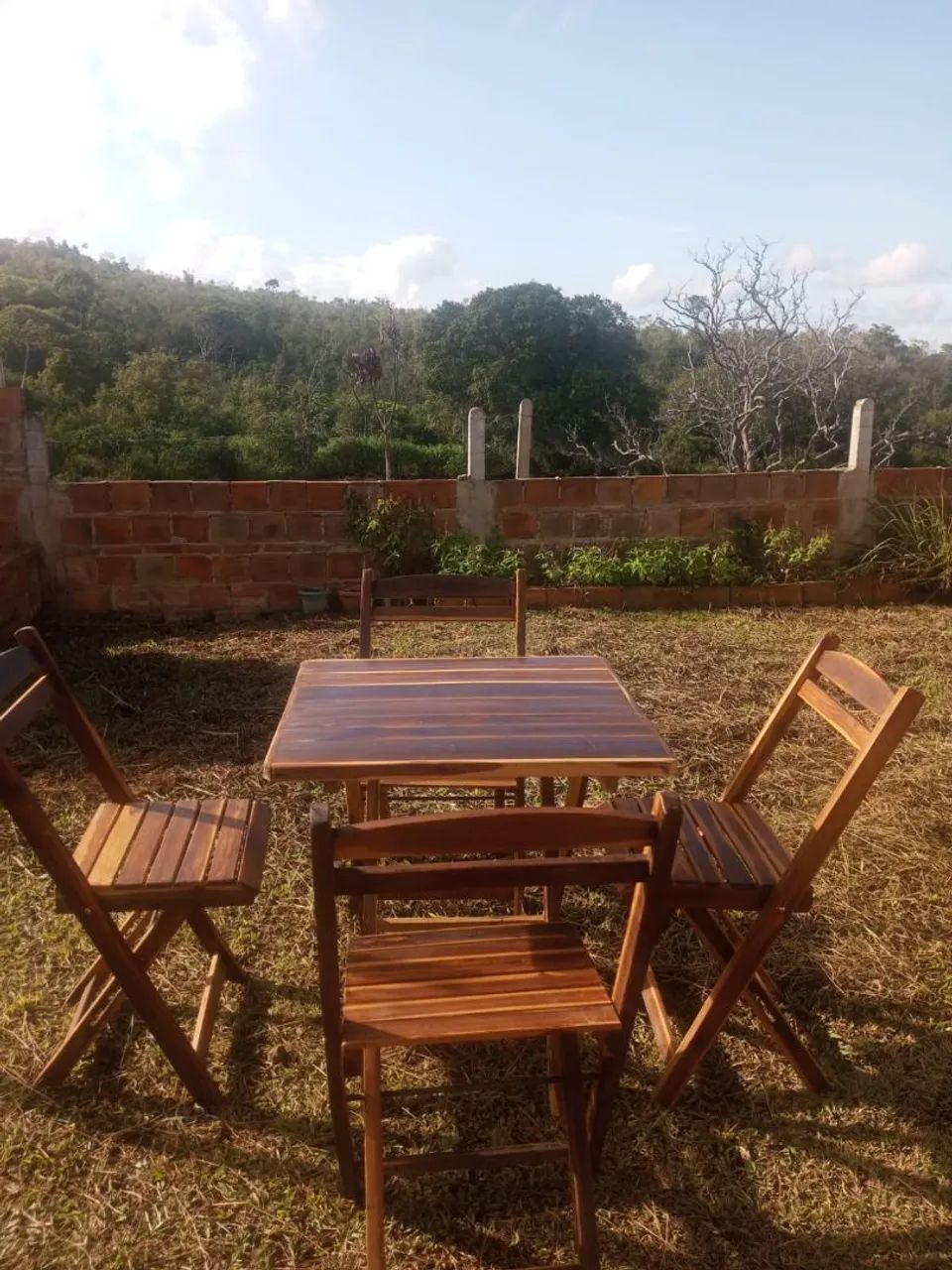 Conjunto mesa e cadeiras madeira  - Foto 2