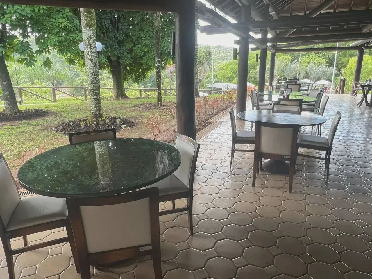 Lote no Condomínio Alphaville Francisco Brennand - Foto 4