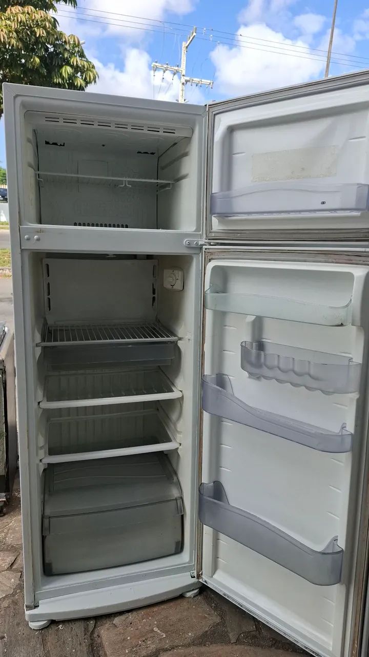 Geladeira Consul gelo seco  - Foto 2