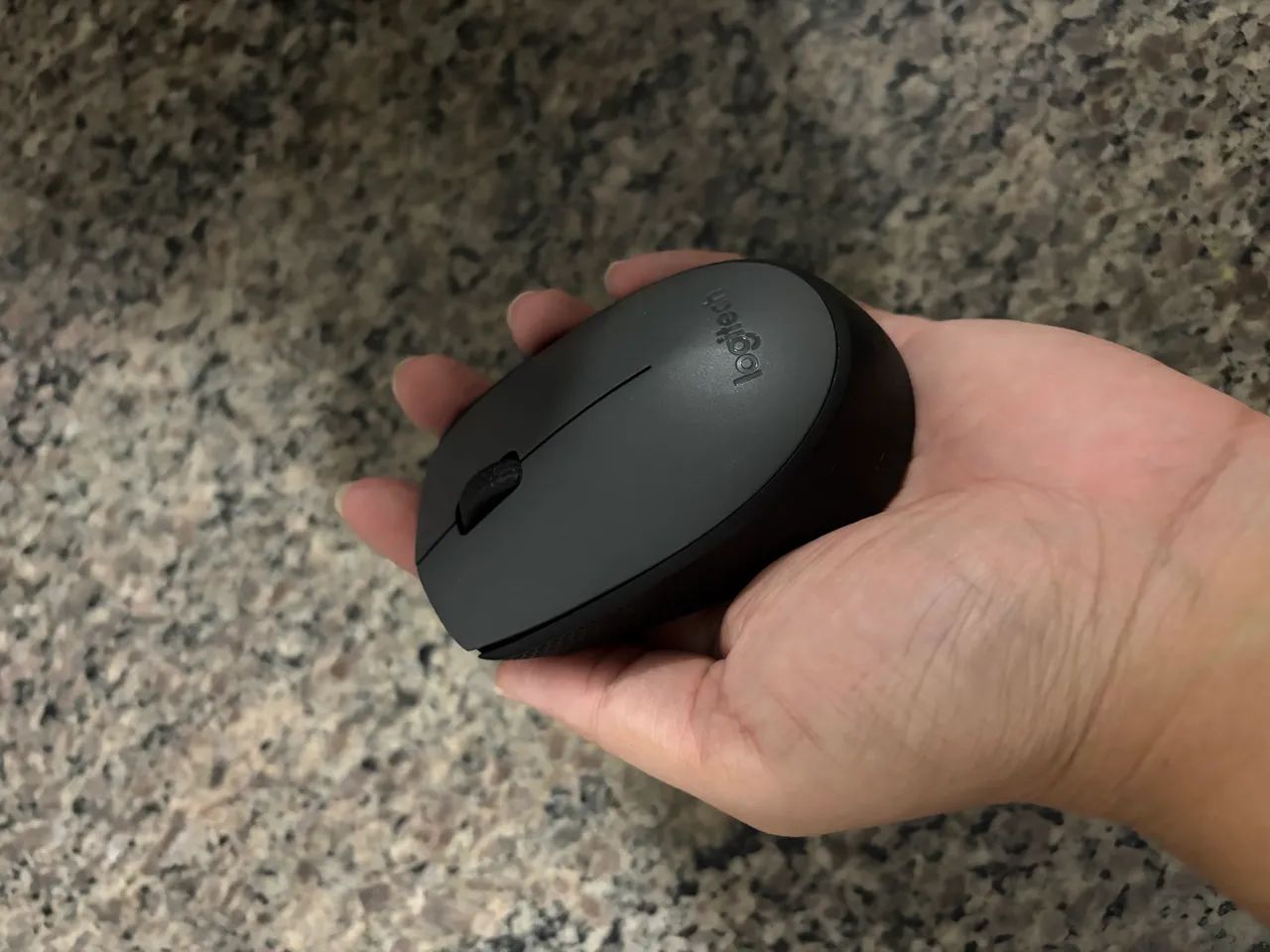 Teclado e Mouse Sem Fio Logitech Modelo MK235 - Foto 2