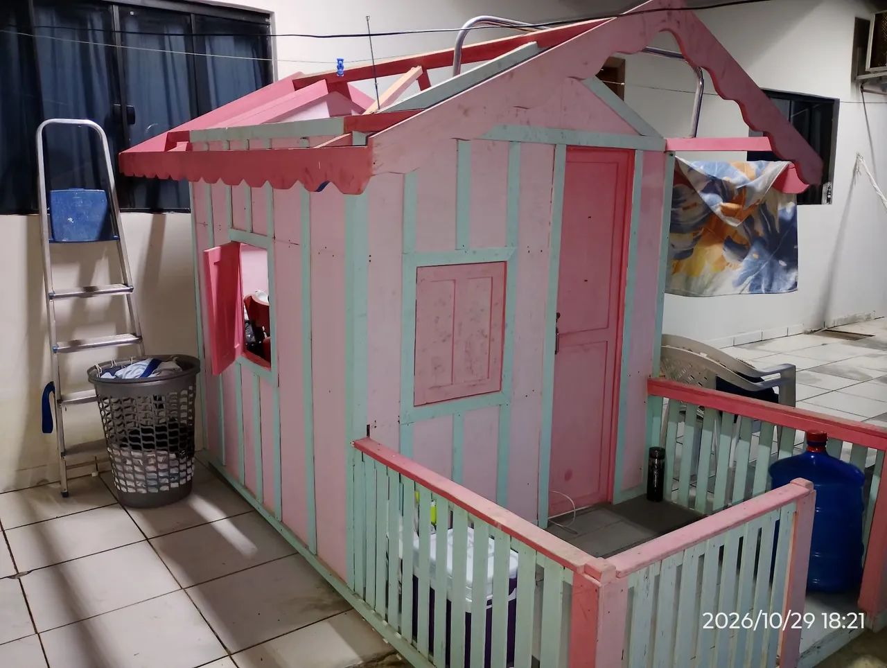 Casinha de madeira - Foto 2