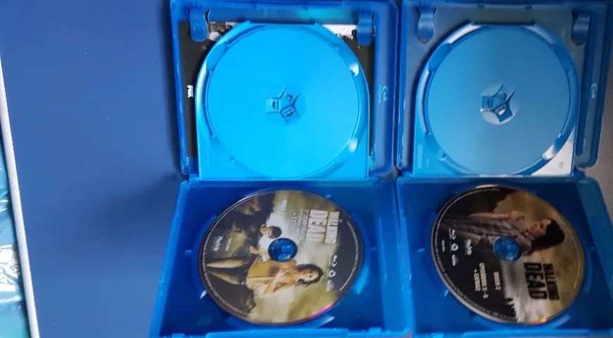 Ther Walking dead ( BluRay) 1 ª e 2ª Temporadas - Foto 4