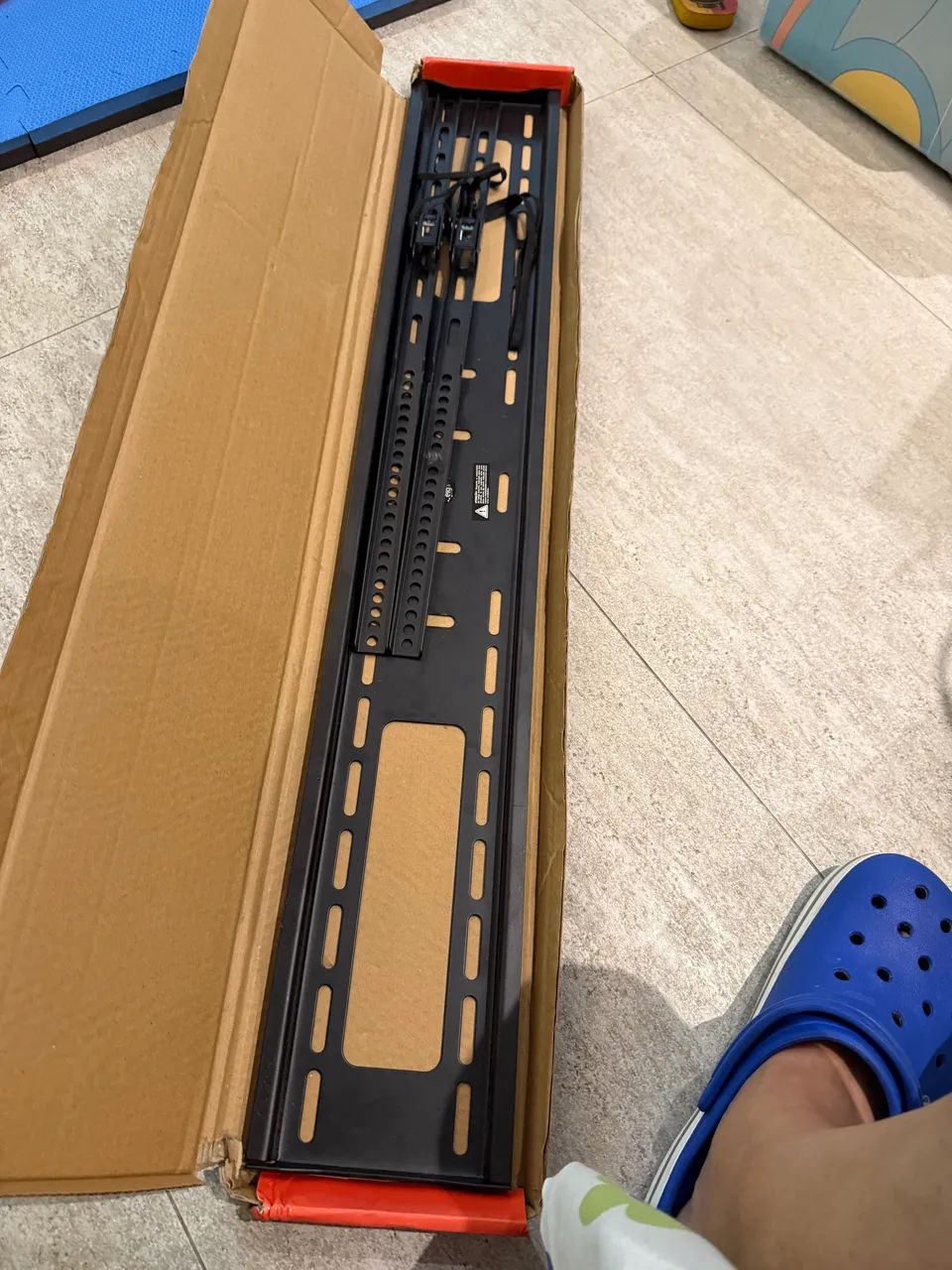 Suporte Fixo para TV - até 75kg (NOVO, faltando alguns parafusos) - Foto 3