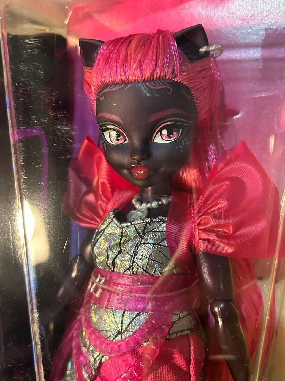 Boneca Monster High Catty Noir g3 lacrada na caixa  - Foto 3