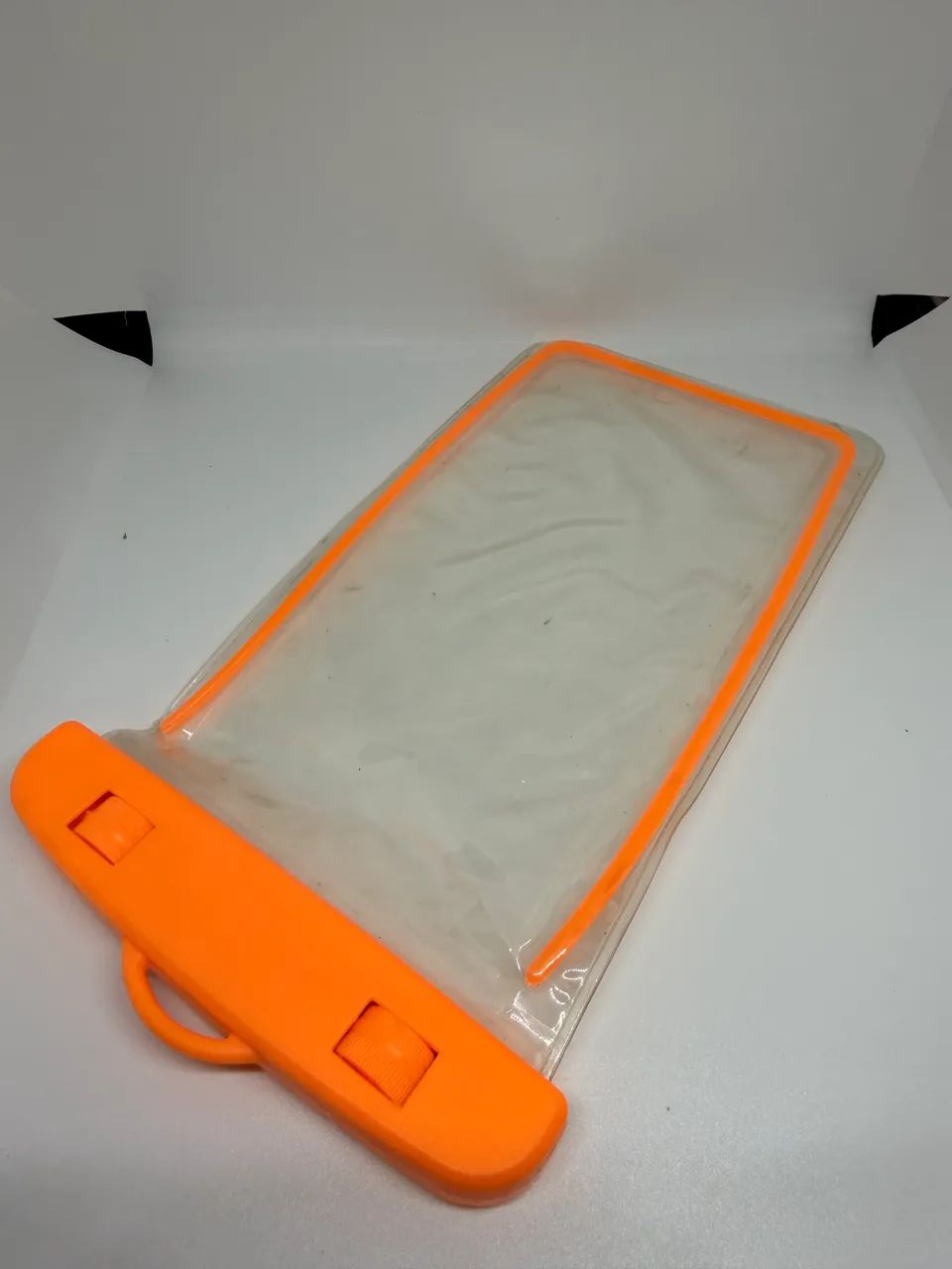 Capa impermeável para celular  - Foto 2