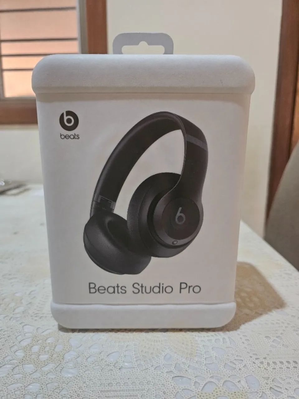 Beats Studio Pro Preto LACRADO