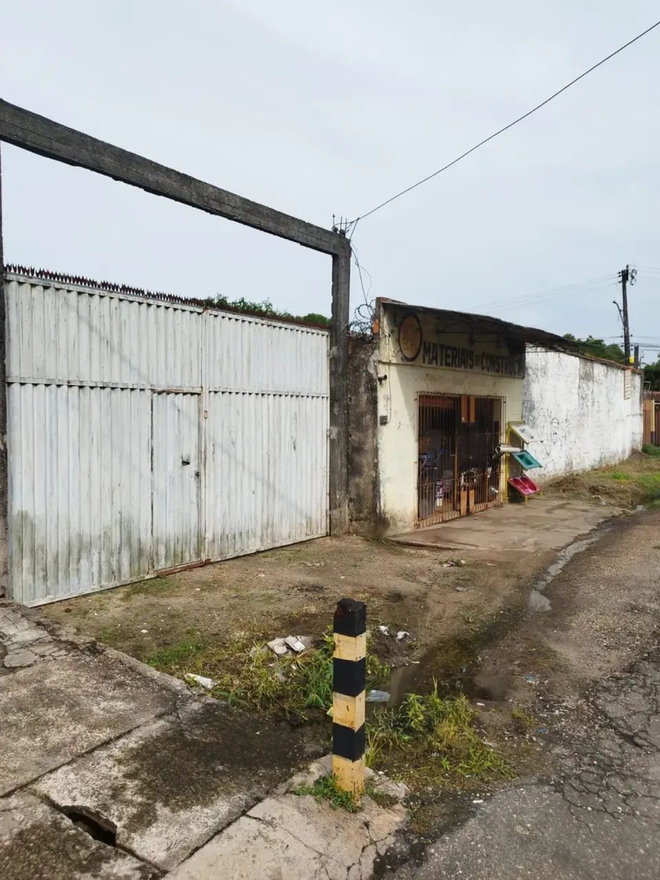 VENDE-SE LOJA DE MATERIAL DE CONSTRUÇÃO  MARITUBA/PA