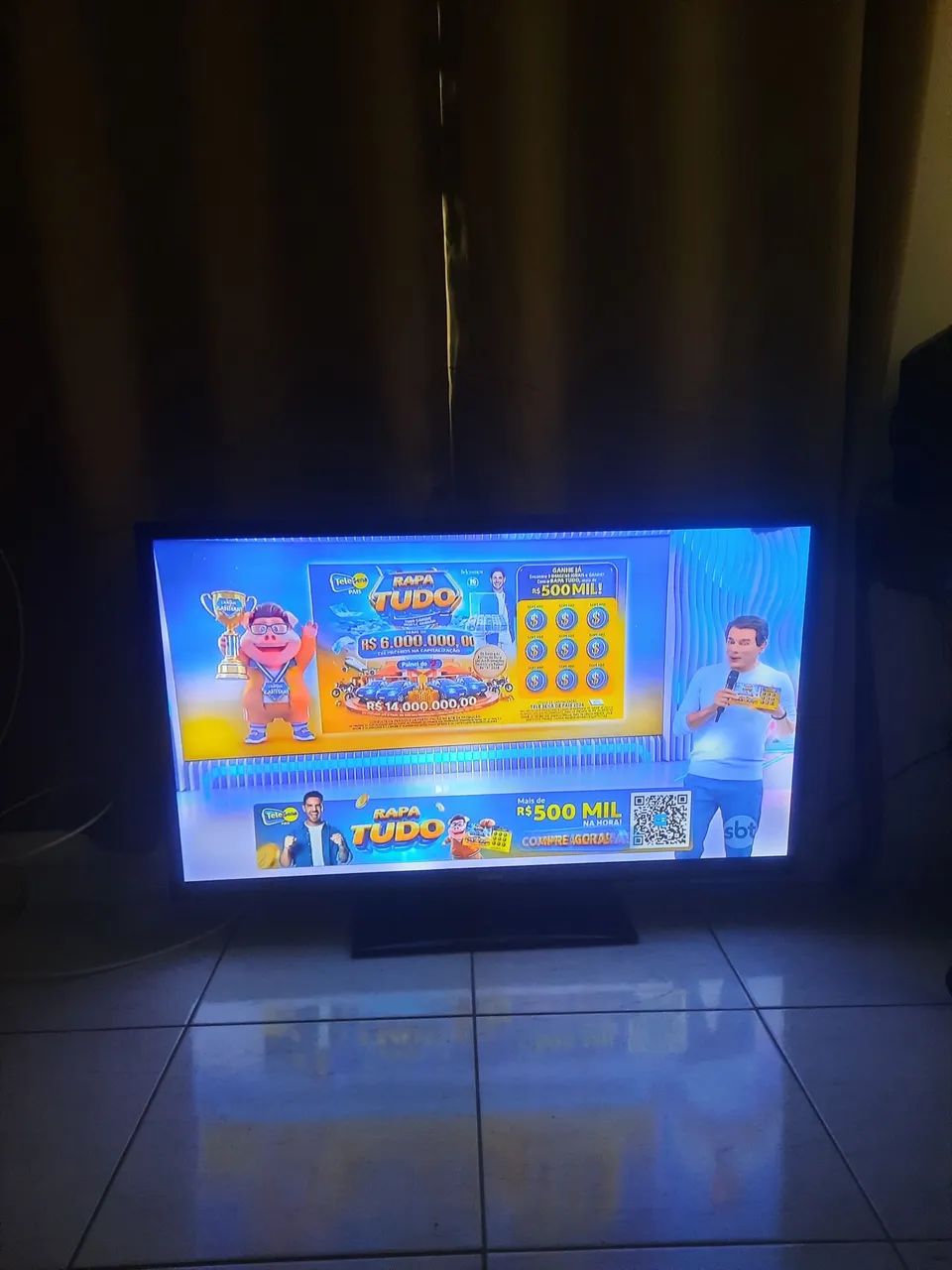 TV SAMSUNG 55 POLEGADAS GIGANTE 1,18 X 71 COM BASE 78 CM IMAGEM DE CINEMA EXCELENTE TOP - Foto 4