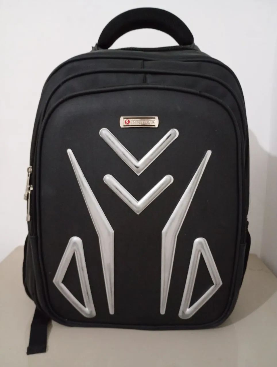 Mochila  emborrachada usado bom 