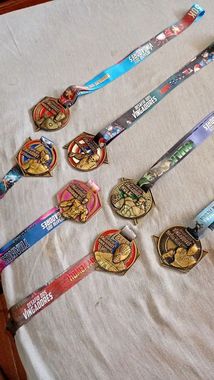 Kit Medalhas Vingadores - Foto 2