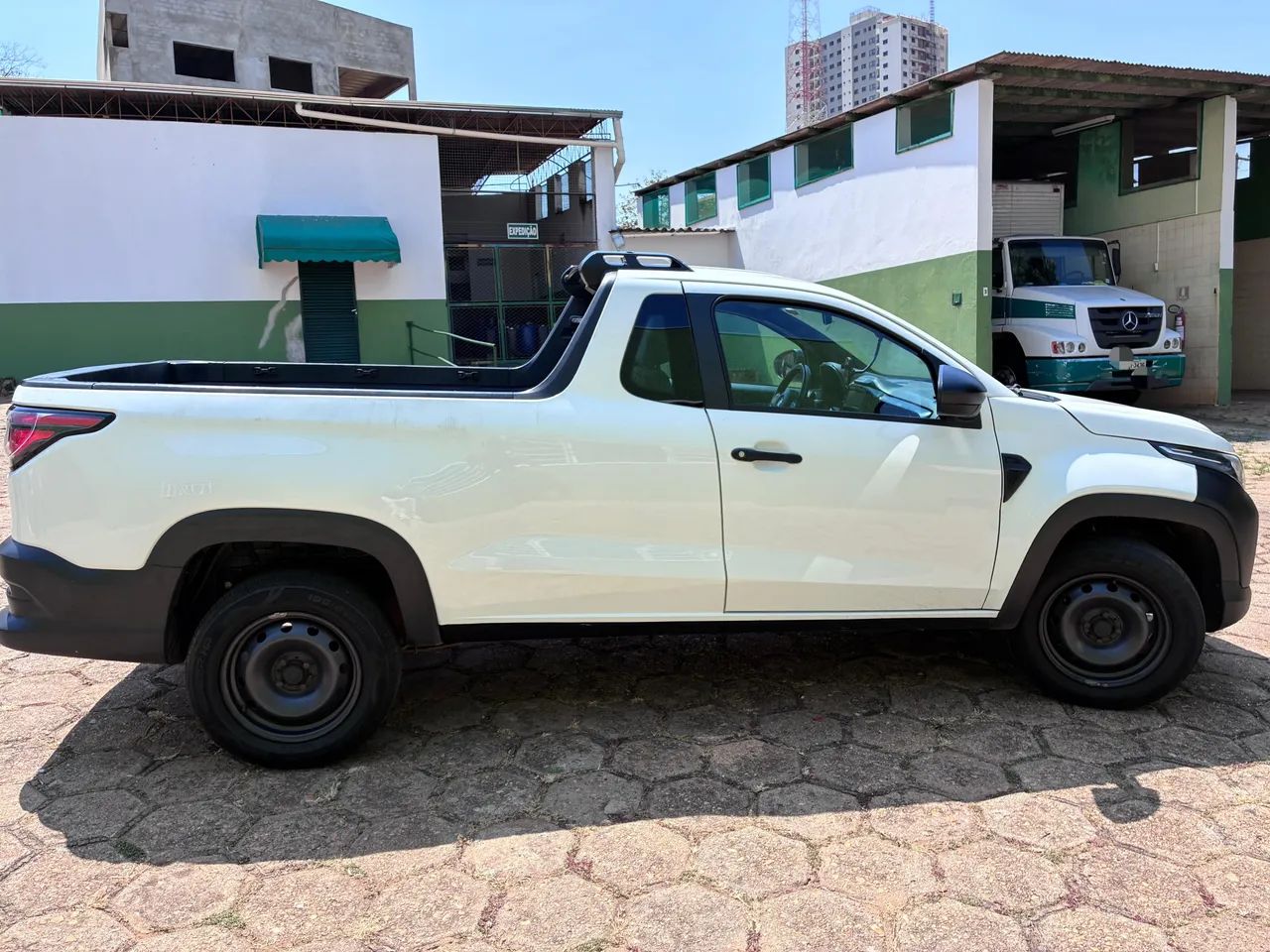 Fiat Strada Endurance 1.4 Flex 8V CS Plus 2023 - Foto 2