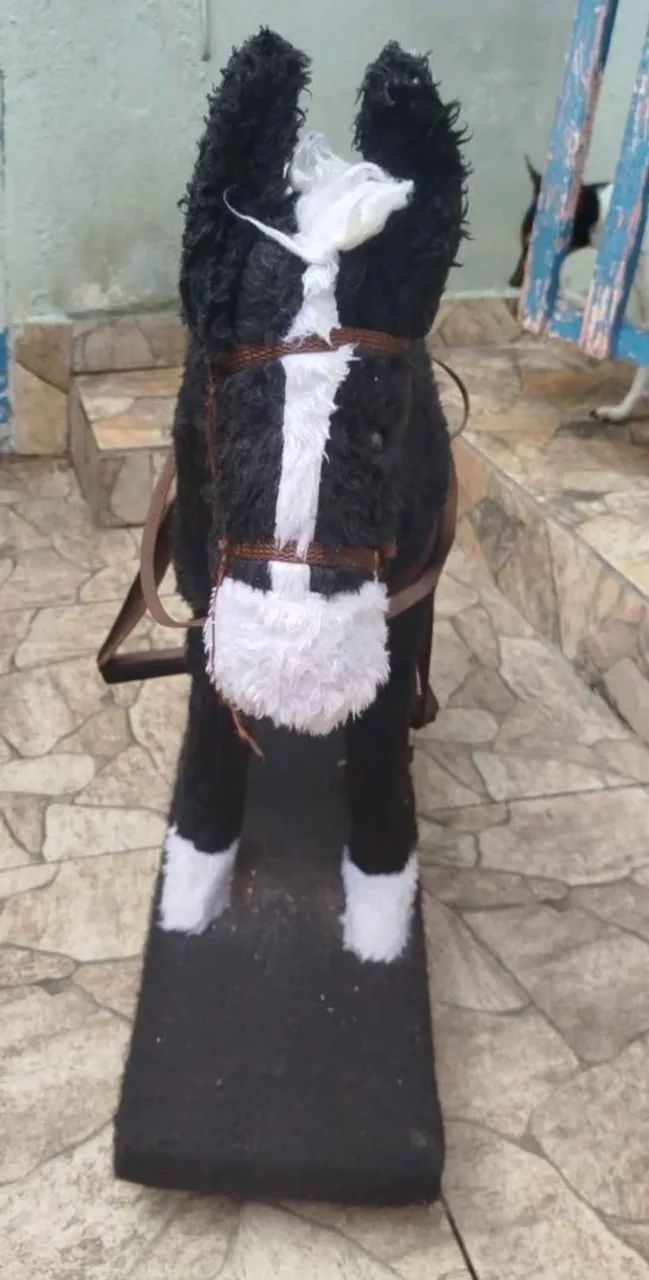 Cavalinho de balanço  - Foto 3