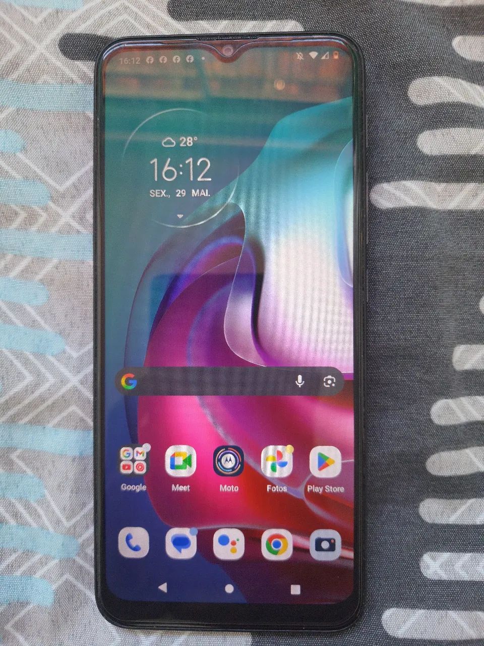 Motorola G30