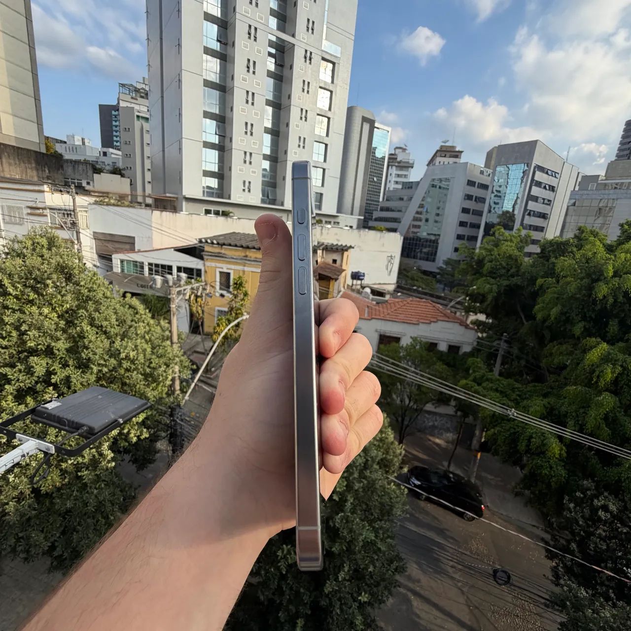 IPHONE 16 pro max - Foto 3