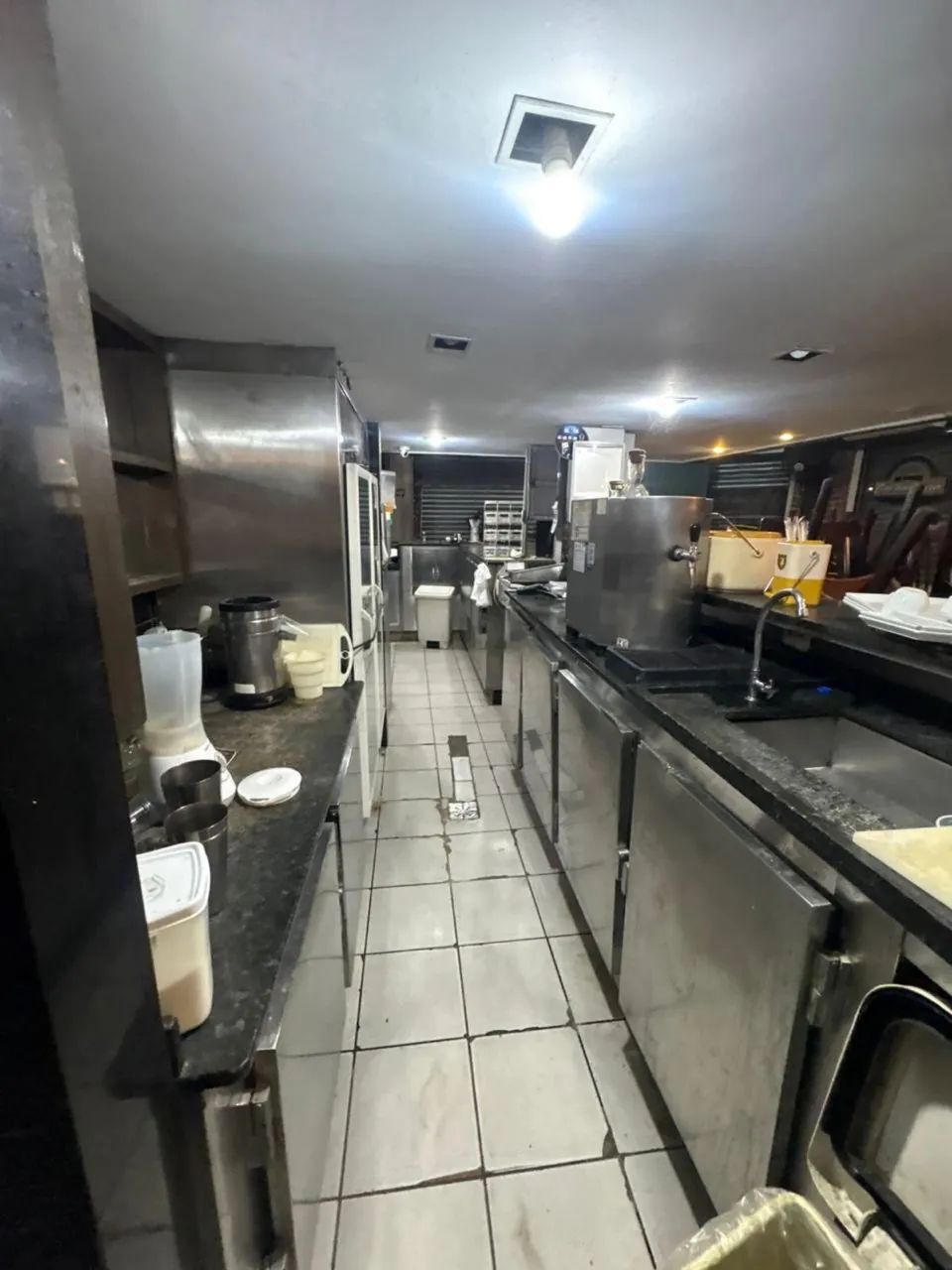 OPORTUNIDADE - RESTAURANTE COMPLETO À VENDA NO CENTRO DO RIO
