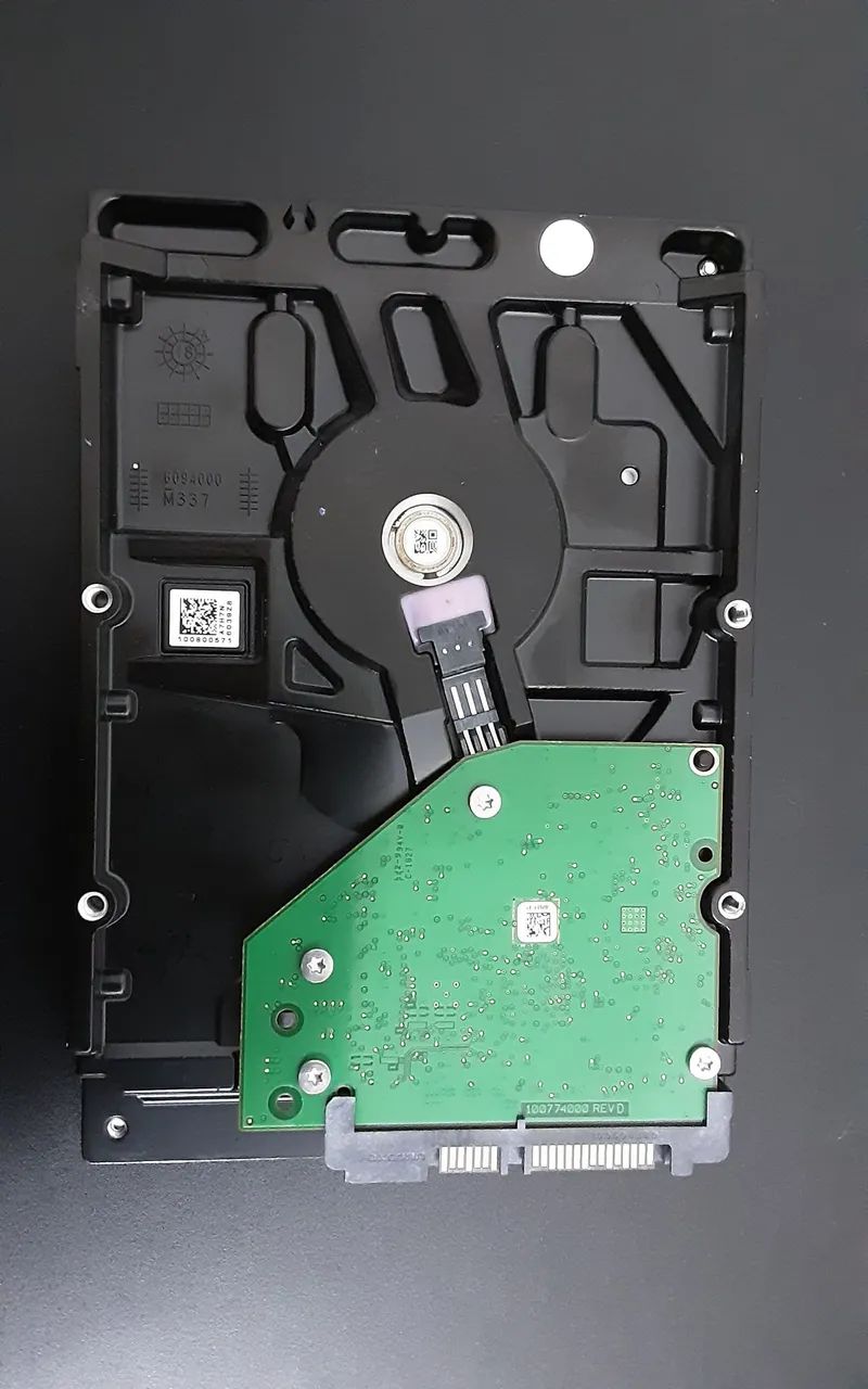 HD SEAGATE BARRACUDA DE 1 TB - Foto 5