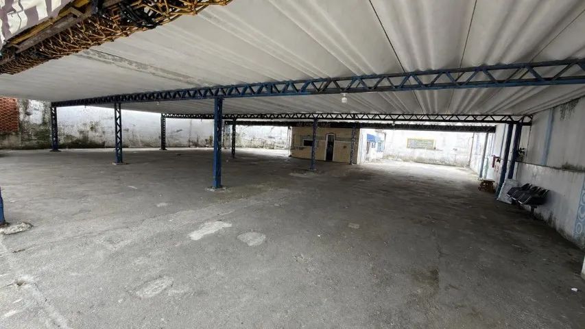ALUGO IMÓVEL COMERCIAL NA AVENIDA BEZERRA DE MENEZES - CONTATO/ WHATSAPP: *90 - Foto 2