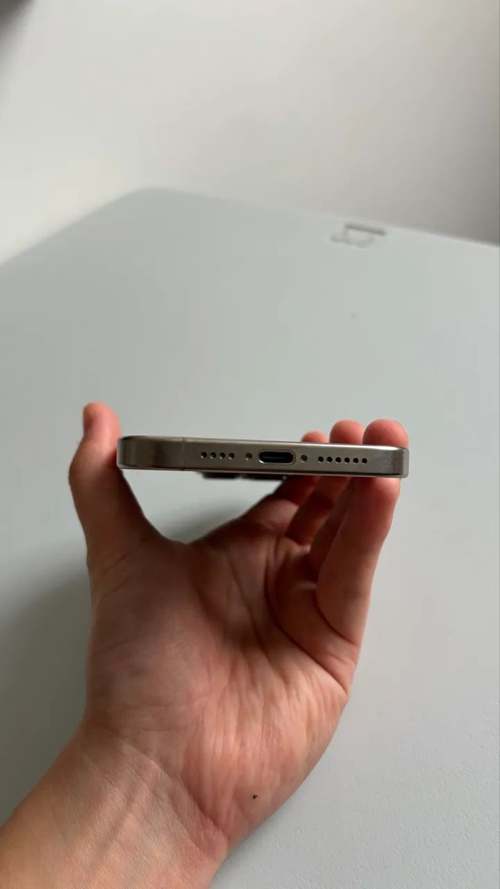 iPhone 15 Pro Max - Foto 3